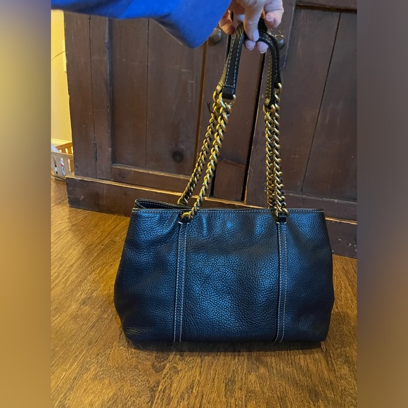 Dolce & Gabanna Leather Medium Shoulder Bag with Chain Straps - Picture 6 of 10